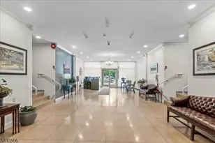 926 Bloomfield Ave, Glen Ridge, NJ 07028 - Photo 2