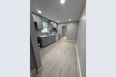 126 Columbus Pl #2, Roselle Park, NJ 07204 - Photo 2