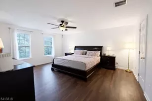 8 Swing Bridge Ln, South Bound Brook Boro, NJ 08880 - Photo 10