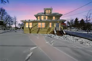 249 Parish Dr, Wayne, NJ 07470 - Photo 2