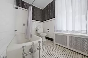 249 Parish Dr, Wayne, NJ 07470 - Photo 26