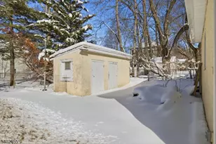 249 Parish Dr, Wayne, NJ 07470 - Photo 30