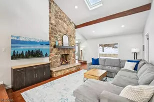 19 Skyline Dr, West Orange Township, NJ 07052 - Photo 8