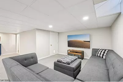 19 Skyline Dr, West Orange Township, NJ 07052 - Photo 42