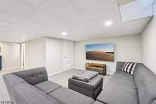 19 Skyline Dr, West Orange Township, NJ 07052 - Photo 42