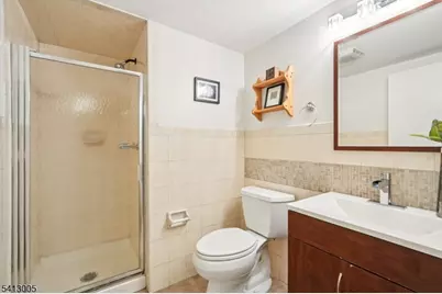 19 Skyline Dr, West Orange Township, NJ 07052 - Photo 44