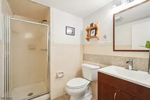 19 Skyline Dr, West Orange Township, NJ 07052 - Photo 44