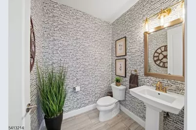 71 Halina Ln, Butler, NJ 07405 - Photo 18