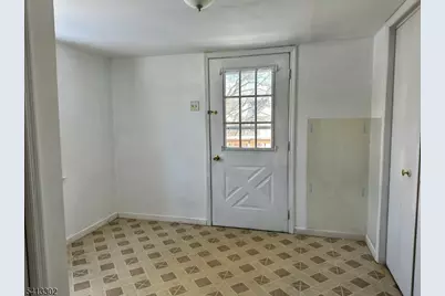 29 Broad St, Branchville, NJ 07826 - Photo 8