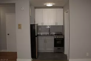 819 Bloomfield Ave Unit, Montclair, NJ 07042 - Photo 6