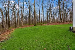 31 Warren Cutting, Chester, NJ 07930 - Photo 38