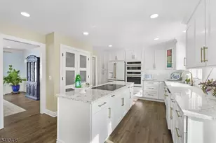 31 Warren Cutting, Chester, NJ 07930 - Photo 14