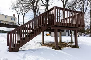 654 Succasunna Rd, Mount Arlington, NJ 07850 - Photo 16