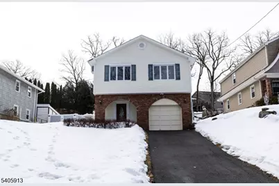 654 Succasunna Rd, Mount Arlington, NJ 07850 - Photo 2