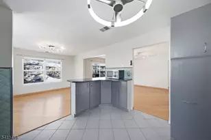 8 Jennifer Dr, East Hanover Township, NJ 07936 - Photo 12