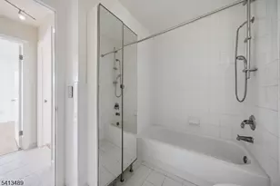 8 Jennifer Dr, East Hanover Township, NJ 07936 - Photo 18