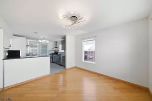 8 Jennifer Dr, East Hanover Township, NJ 07936 - Photo 14