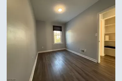 19 Cross St, West Orange Township, NJ 07052 - Photo 10