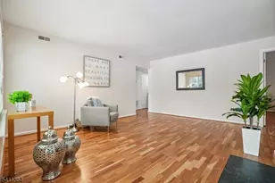 42 Fieldstone Rd, Bedminster Township, NJ 07921 - Photo 2