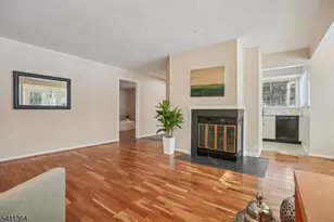 42 Fieldstone Rd, Bedminster Township, NJ 07921 - Photo 4