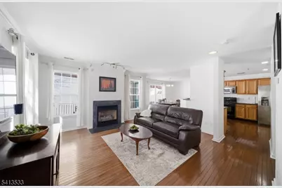 1108 Shadowlawn Dr, Green Brook Township, NJ 08812 - Photo 1