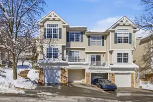 1108 Shadowlawn Dr, Green Brook Township, NJ 08812 - Photo 2