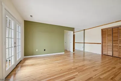 209 Green Hollow Dr, Woodbridge Township, NJ 08830 - Photo 10