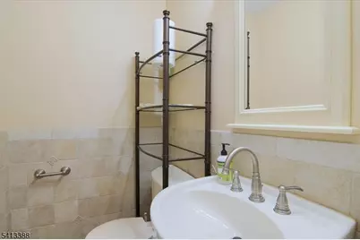 180 Marion Dr, West Orange Township, NJ 07052 - Photo 20