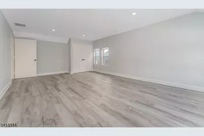 48 B W Somerset St, Raritan, NJ 08869 - Photo 8