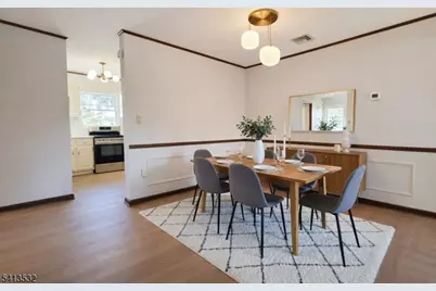 16 Magnolia Ln, Caldwell Boro Twp., NJ 07006 - Photo 2