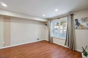 371 Hawkshead Way, Franklin Township, NJ 08873 - Photo 26