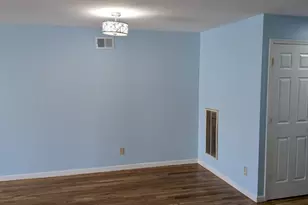 21 Hecker St, Newark, NJ 07103 - Photo 2