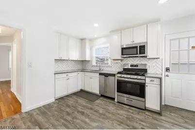 847 Dennis Pl, Linden, NJ 07036 - Photo 6