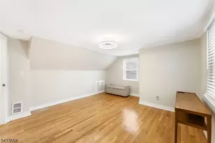 847 Dennis Pl, Linden, NJ 07036 - Photo 16