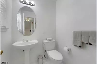 211 Warbler Dr, Wayne, NJ 07470 - Photo 6