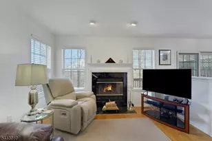 211 Warbler Dr, Wayne, NJ 07470 - Photo 12