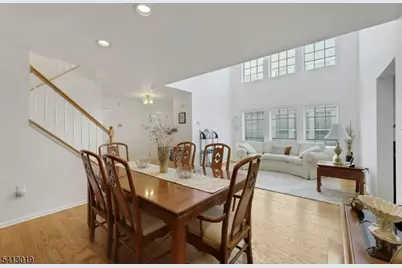 211 Warbler Dr, Wayne, NJ 07470 - Photo 10