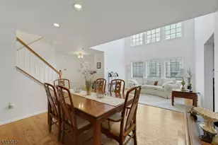 211 Warbler Dr, Wayne, NJ 07470 - Photo 10