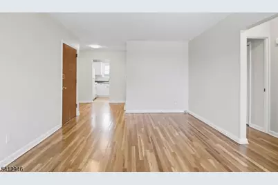 741 Bloomfield Ave #2B, Verona Twp., NJ 07044 - Photo 4