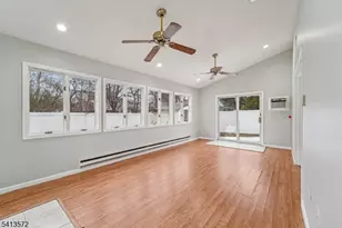 32 Waverly Dr, Edison, NJ 08817 - Photo 22