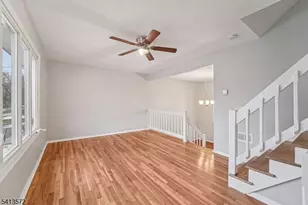 32 Waverly Dr, Edison, NJ 08817 - Photo 6