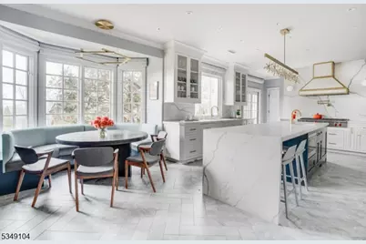 11 Hamilton Road, Millburn, NJ 07078 - Photo 18