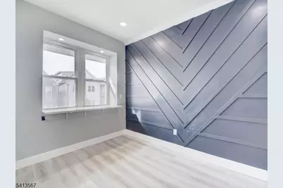 20 W 49th #2, Bayonne, NJ 07002 - Photo 4