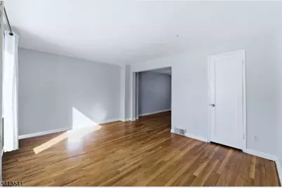 123 Newman St, Metuchen, NJ 08840 - Photo 4