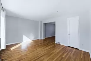 123 Newman St, Metuchen, NJ 08840 - Photo 4