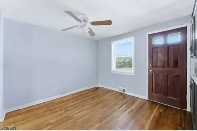 123 Newman St, Metuchen, NJ 08840 - Photo 6