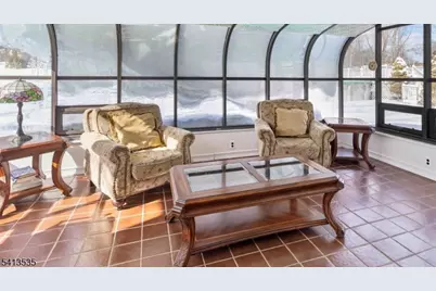 6 Pleasant Hill Rd, Roxbury Township, NJ 07876 - Photo 16