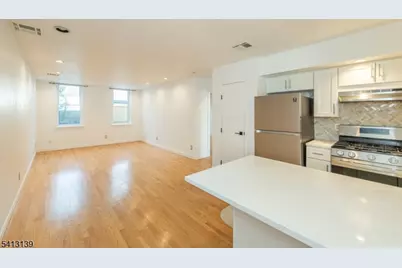 6405 Kennedy Blvd #B1, West New York, NJ 07093 - Photo 8