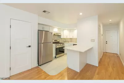 6405 Blvd East #B1, West New York, NJ 07093 - Photo 10