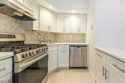 6405 Kennedy Blvd #B1, West New York, NJ 07093 - Photo 14